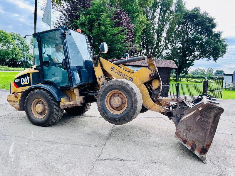 CATERPILLAR 906G 4WD LOADING SHOVEL *YEAR 2013, 4505 HOURS* C/W BUCKET*VIDEO*