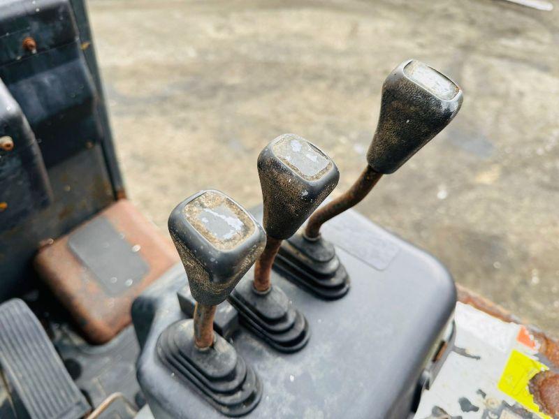 NISSAN B18T SIDESHIFT FORKLIFT*SPARES AND REPAIRS*VIDEO*
