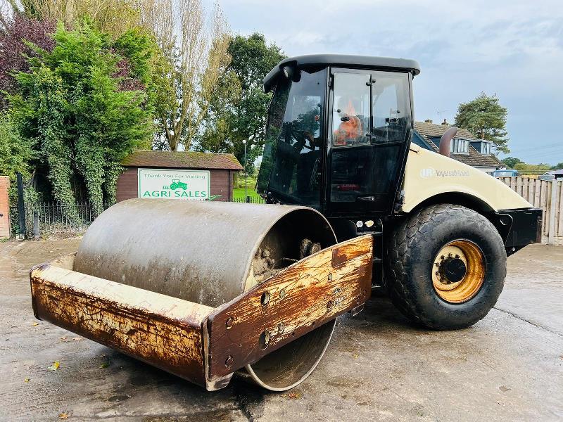 INGERSOL RAND SD-122DX TF ROLLER *4880 HOURS* C/W FULLY GLAZED CABIN *VIDEO*