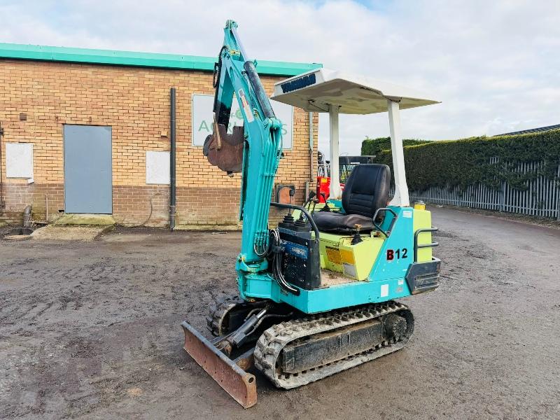 YANMAR B12 RUBBER TRACKED MINI EXCAVATOR*C/W BUCKET*VIDEO*