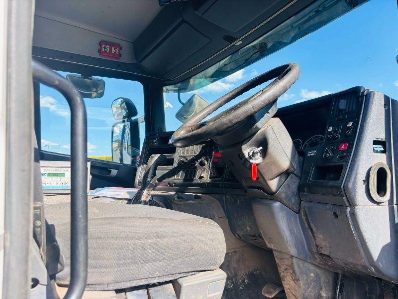 SCANIA P380 8X4 HOOKLOADER *C/W BIN*VIDEO*