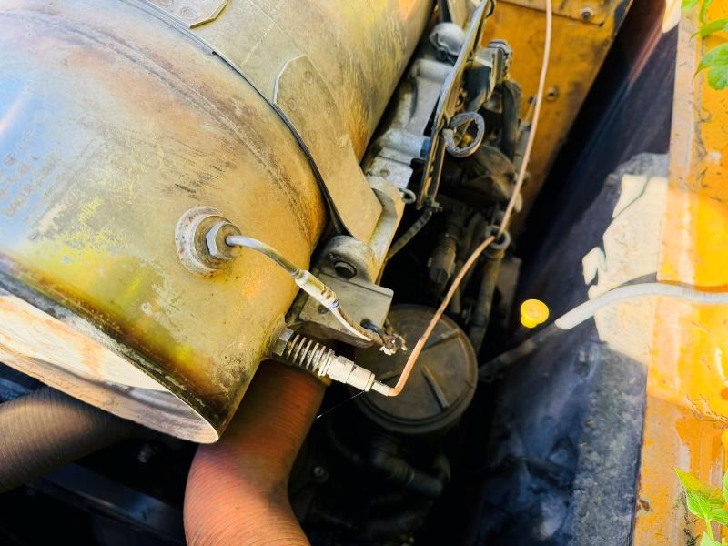 FORD 4600 2WD TRACTOR*C/W MUCK FORK*VIDEO*