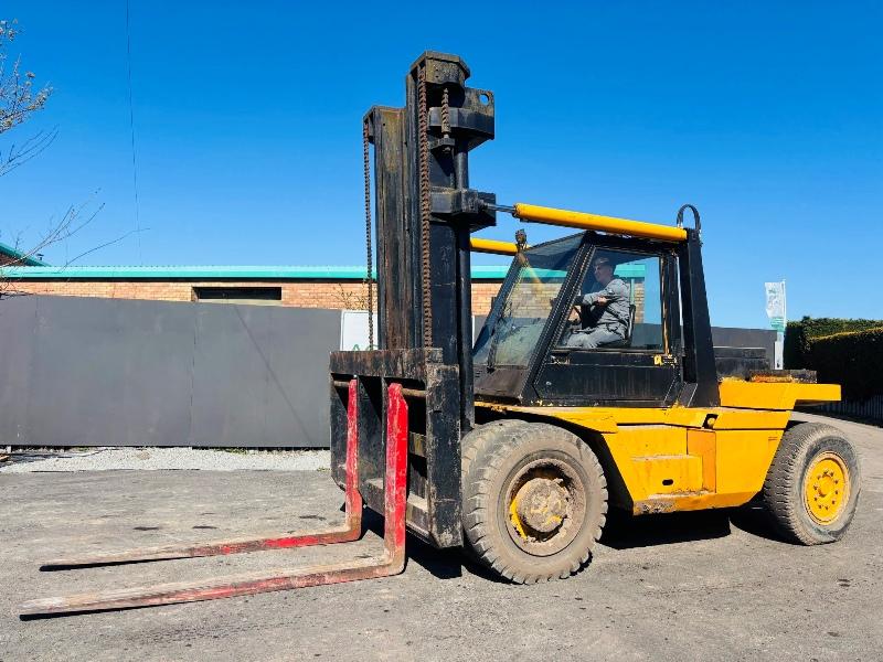 DCH DOH 12 TONNE 2 STAGE MAST LIFT *C/W 8FT TINES*VIDEO*