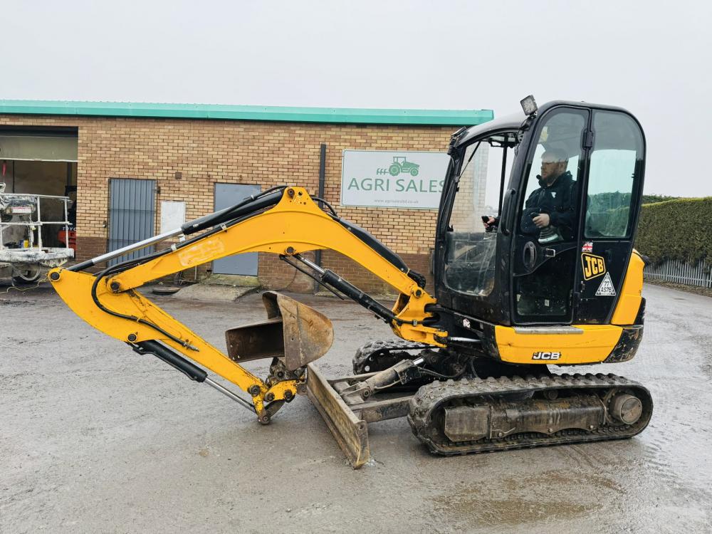 JCB 8026 EXCAVATOR *ZERO SWING*YEAR 2018*3378 HOURS* C/W 2 BUCKETS*VIDEO*