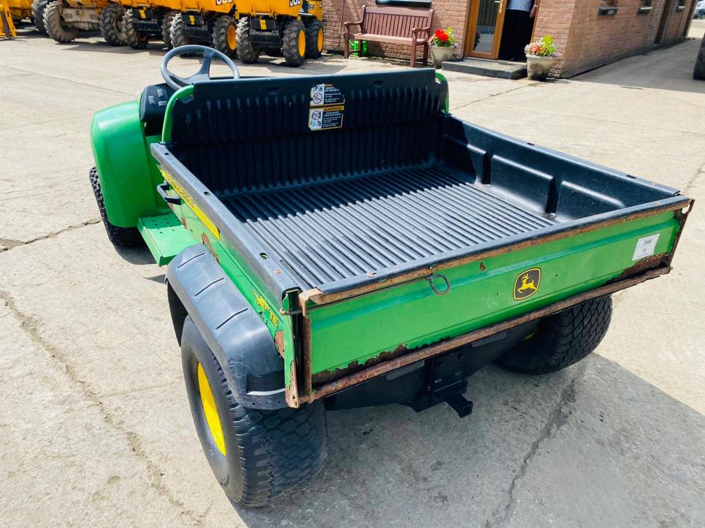 JOHN DEERE BATTERY GATOR * SPARES OR REPAIRS NO BATTERIES