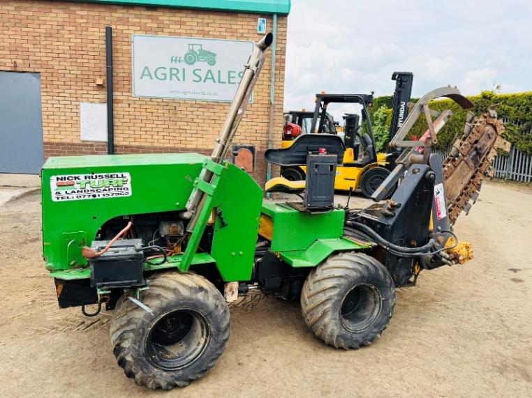 4WD ARTICULATED TRENCHER*C/W KUBOTA ENGINE*VIDEO*