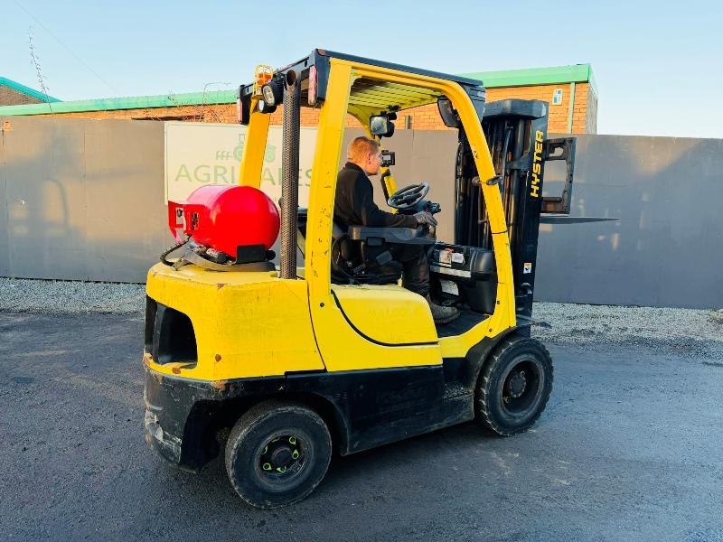HYSTER H3.0FT CONTAINER SPEC FORKLIFT*C/W PALLET TINES*YEAR 2017*VIDEO*