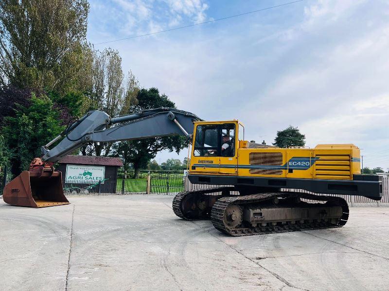 AKERMAN EC420 TRACKED EXCAVATOR C/W DOUBLE LOCKING QUICK HITCH & BUCKET *VIDEO*