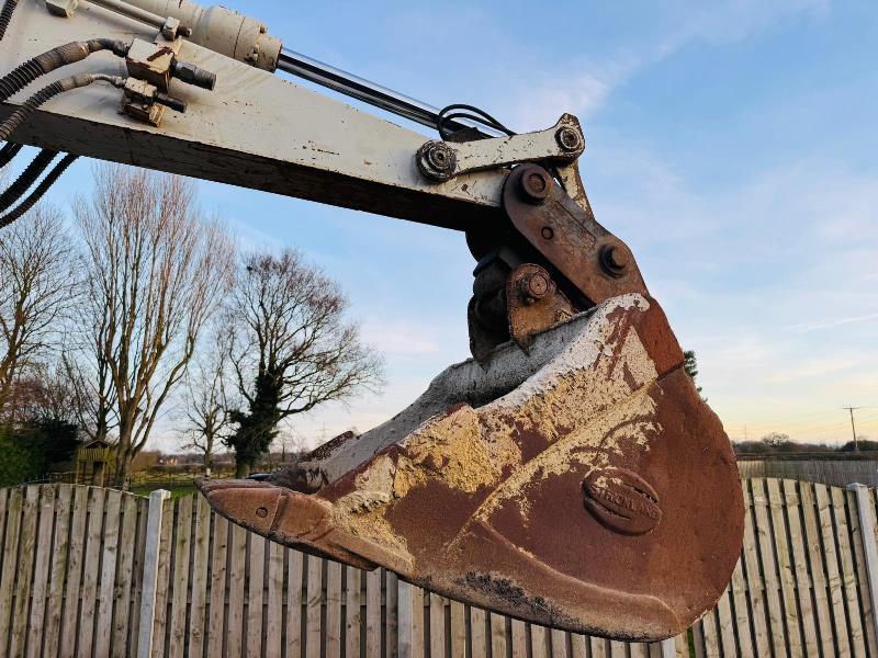 TAKEUCHI TB2150R EXCAVATOR *YEAR 2018, 5851 HOURS* C/W PIPPED FOR GRAB *VIDEO*