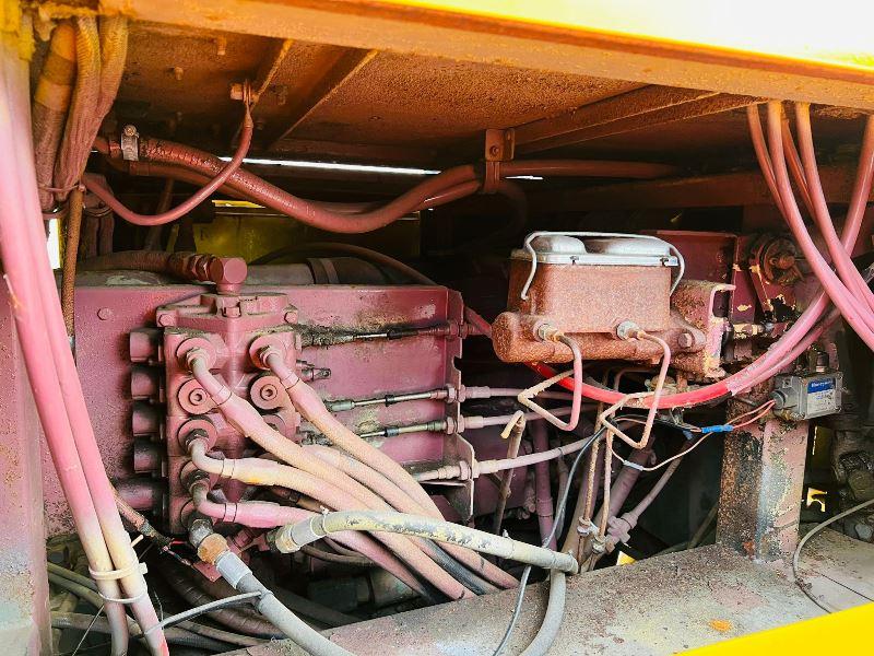 SNOW BLOWER 4X4 C/W DETROIT TURBO ENGINE *VIDEO*