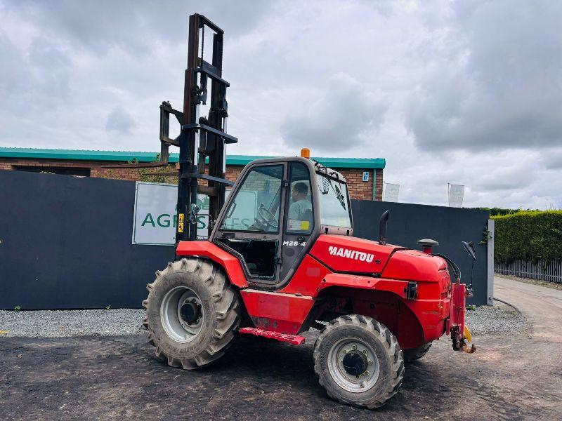 MANITOU M26-4 4X4 FORKLIFT*READING 2932 HOURS*C/W PALLET TINES*VIDEO*