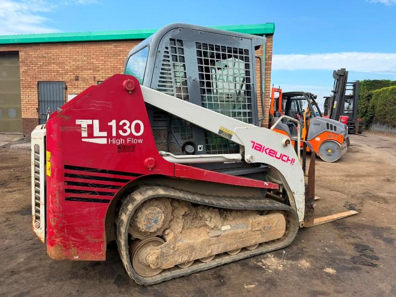 TAKEUCHI TL130 SKIDSTEER*C/W BUCKET AND TINES*2274 HOURS*VIDEO*