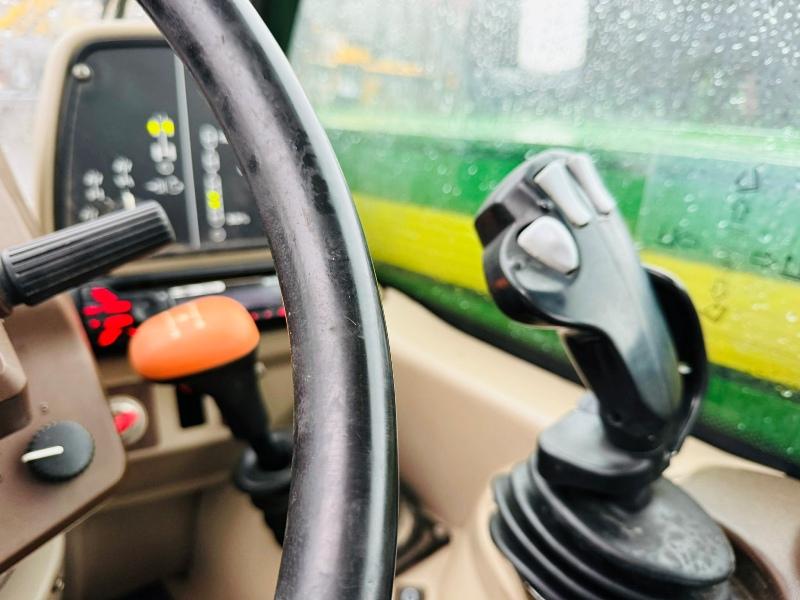 JOHN DEERE 3215 TURBO TELEHANDLER*AG SPEC*C/W PALLET TINES*VIDEO*