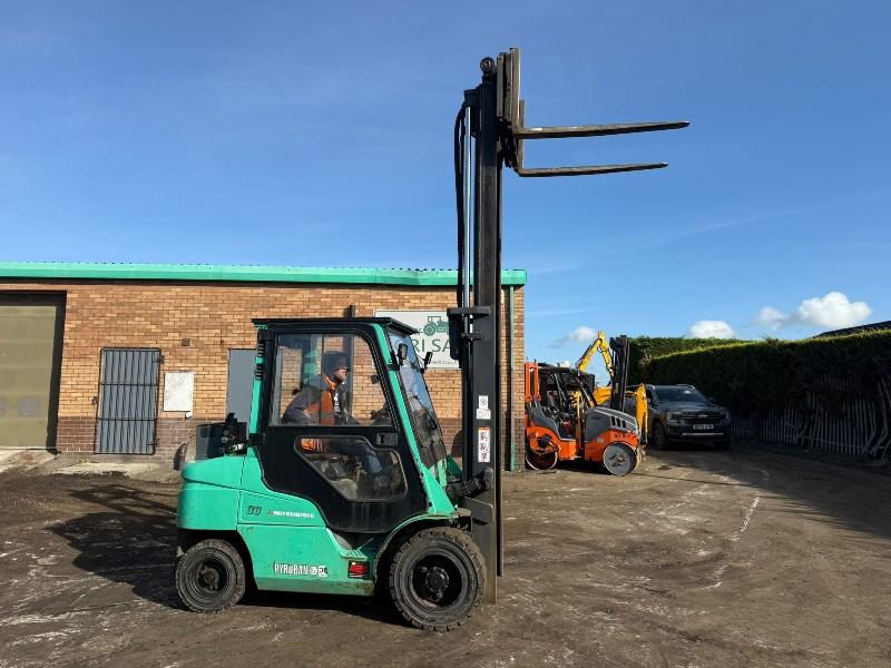 MITSUBISHI FD30NT FORKLIFT*C/W PALLET TINES*YEAR 2015*VIDEO*