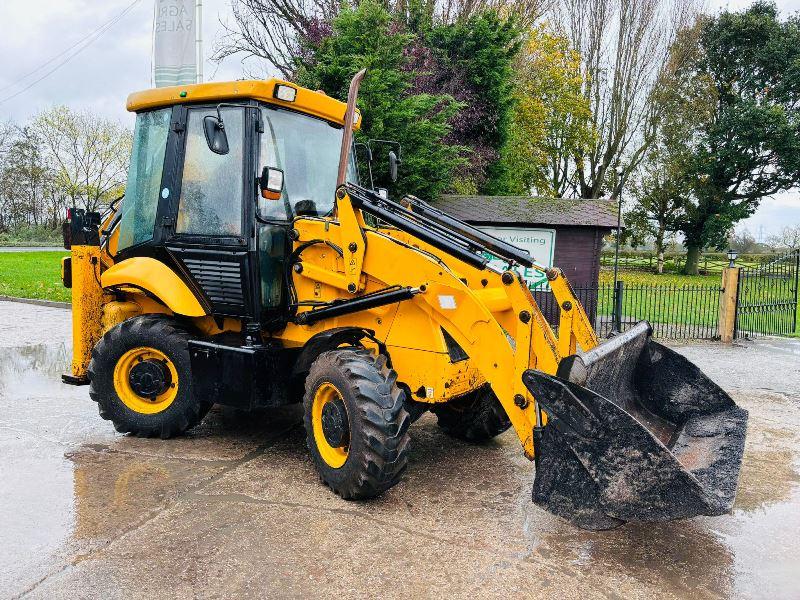 JCB 2CX 4WD STREET MASTER *YEAR 2011, 2461 HOURS* C/W HYDRAULIC BREAKER *VIDEO*
