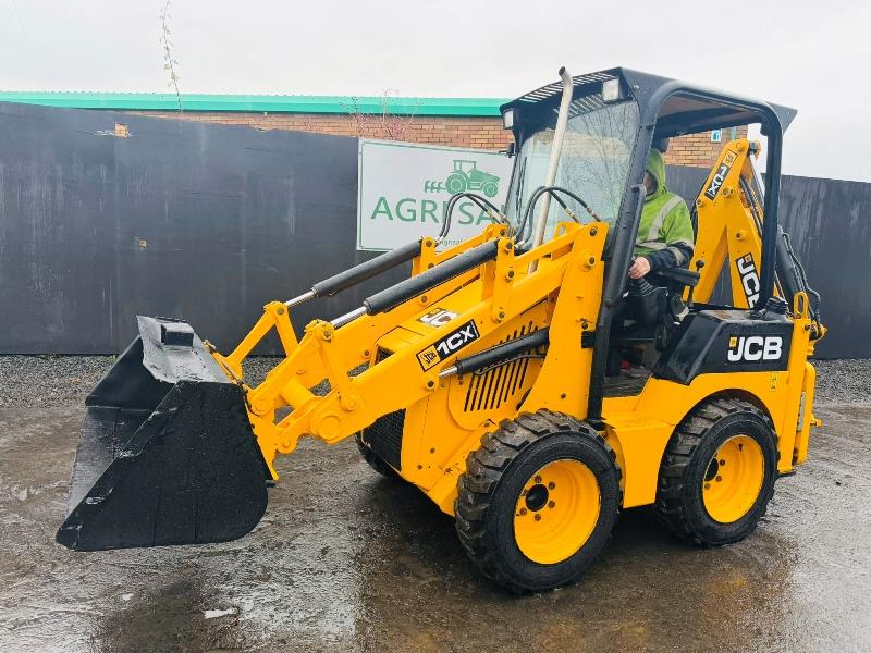 JCB 1CX BACKHOE DIGGER*C/W BUCKET*VIDEO*