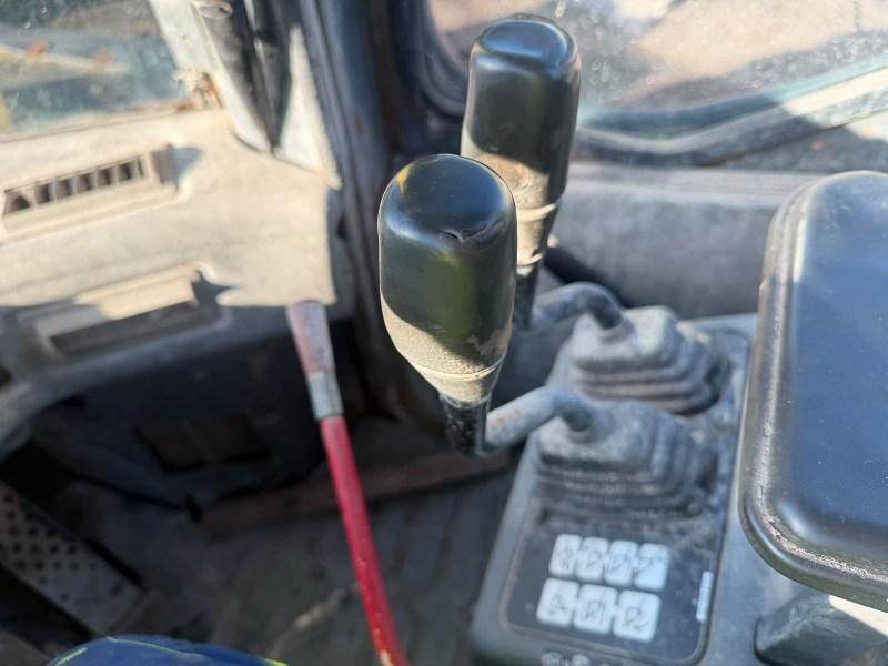 KOMATSU WA470-3H LOADING SHOVEL*C/W BUCKET*