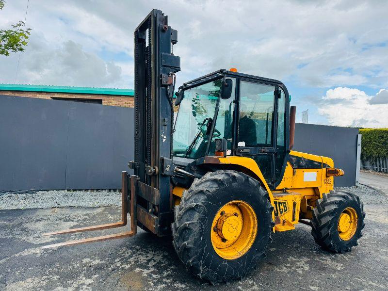 JCB 926 3 STAGE MASTED FORKLIFT*C/W PALLET TINES*VIDEO*