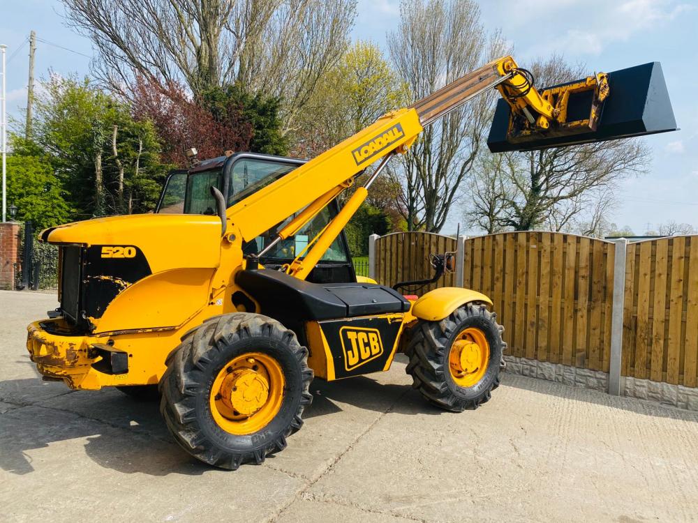 JCB 520 4WD TELEHANDLER C/W BRAND NEW BUCKET