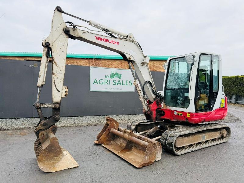 TAKEUCHI TB250 TRACKED EXCAVATOR*C/W 3 BUCKETS*YEAR 2015*VIDEO*