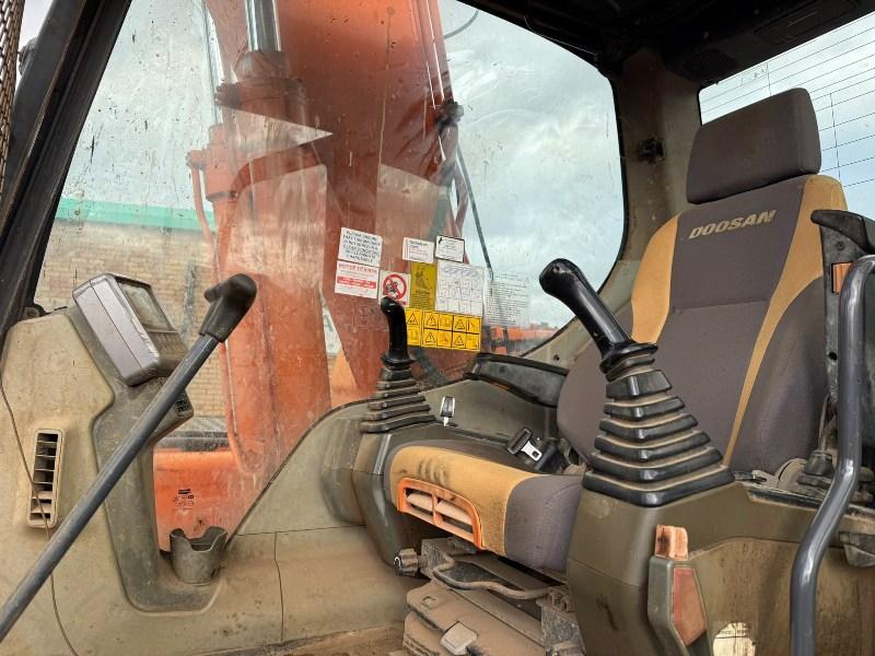 DOOSAN DX140LC EXCAVATOR*YEAR 2012*C/W GRAPPLE*VIDEO*