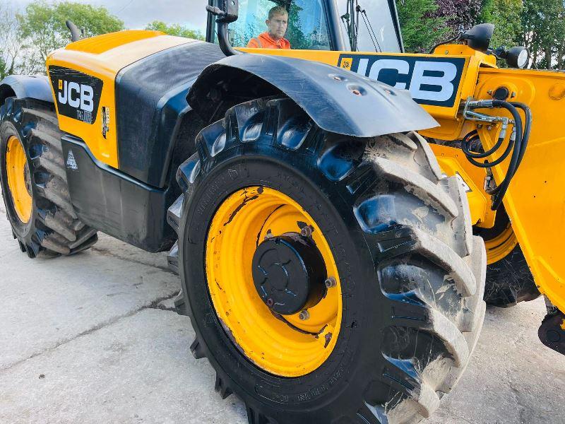 JCB 526-56 4WD TELEHANDLER *AG-SPEC, YEAR 2013* C/W PICK UP HITCH *VIDEO*