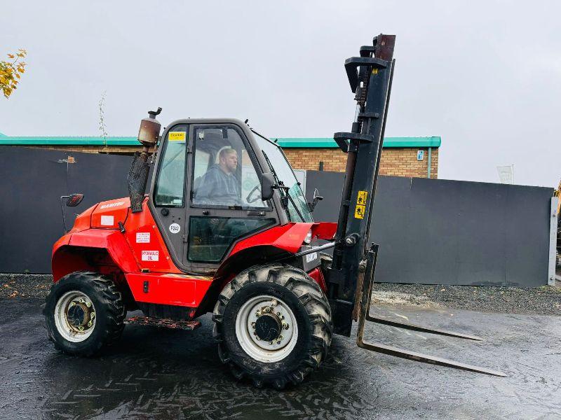 MANITOU M30-4 3 STAGE MASTED FORKLIFT*YEAR 2014*C/W PALLET TINES*VIDEO*