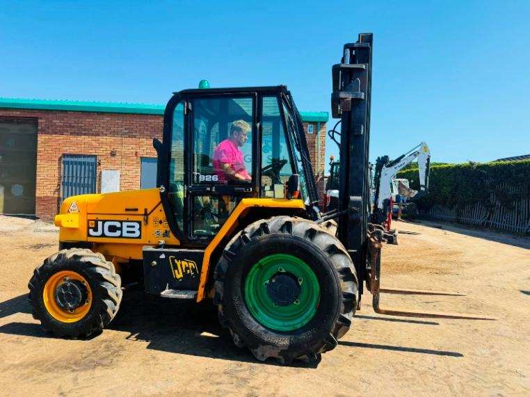 JCB 926 ROUGH TERRAIN FORKLIFT*YEAR 2013*3583 HOURS*VIDEO*