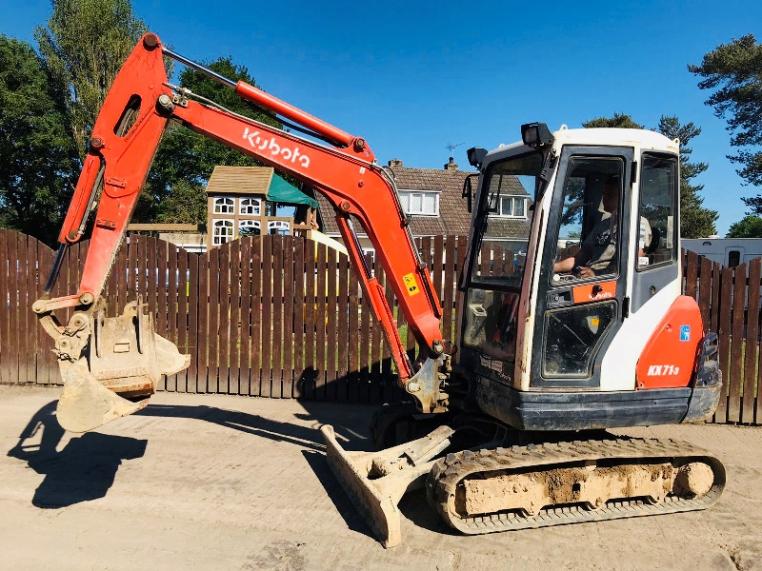 KUBOTA KX713 MINI DIGGER * YEAR 2007 * C/W 3 X BUCKETS