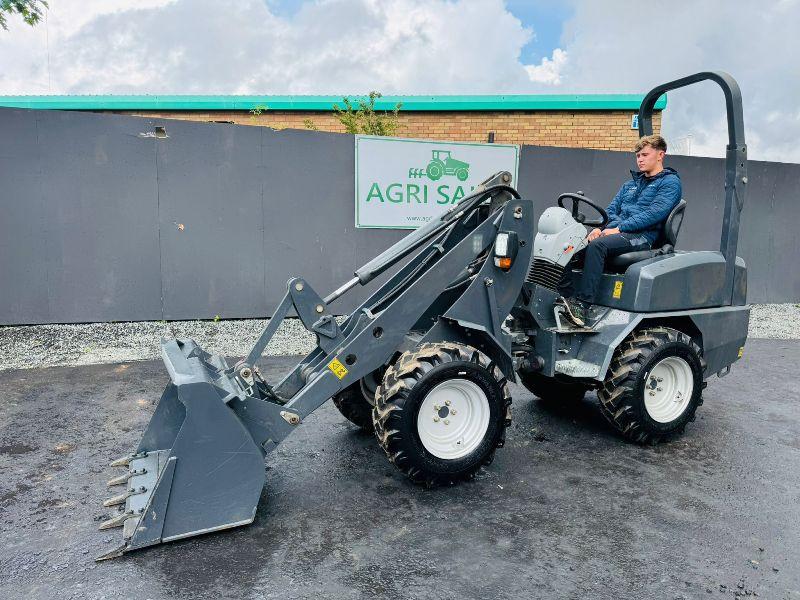 SHANDONG R906 WHEELED LOADER*C/W ROLL BAR & BUCKET*YEAR 2025*VIDEO*