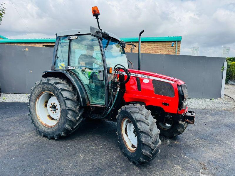 MASSEY FERGUSON 2210 4WD TRACTOR*VIDEO*