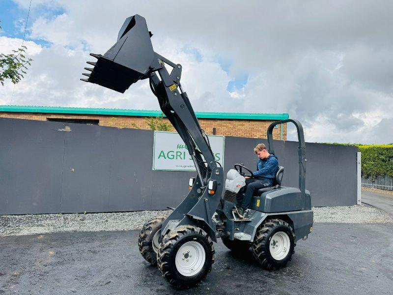 SHANDONG R906 WHEELED LOADER*C/W ROLL BAR & BUCKET*YEAR 2025*VIDEO*