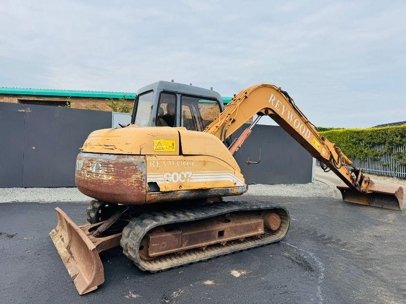 CASE 9007 RUBBER TRACKED EXCAVATOR*C/W MILLER QH*VIDEO*