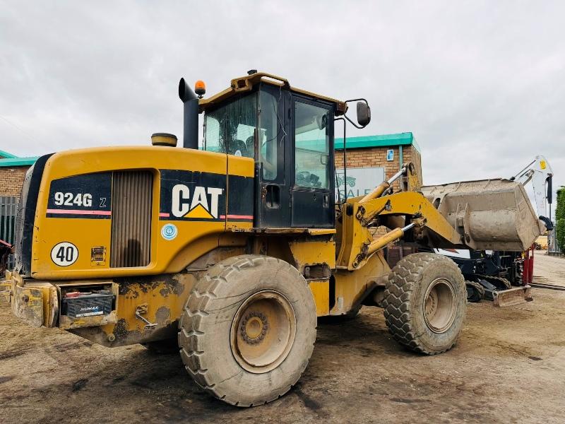 CATERPILLAR 924G LOADING SHOVEL*C/W BUCKET*VIDEO*
