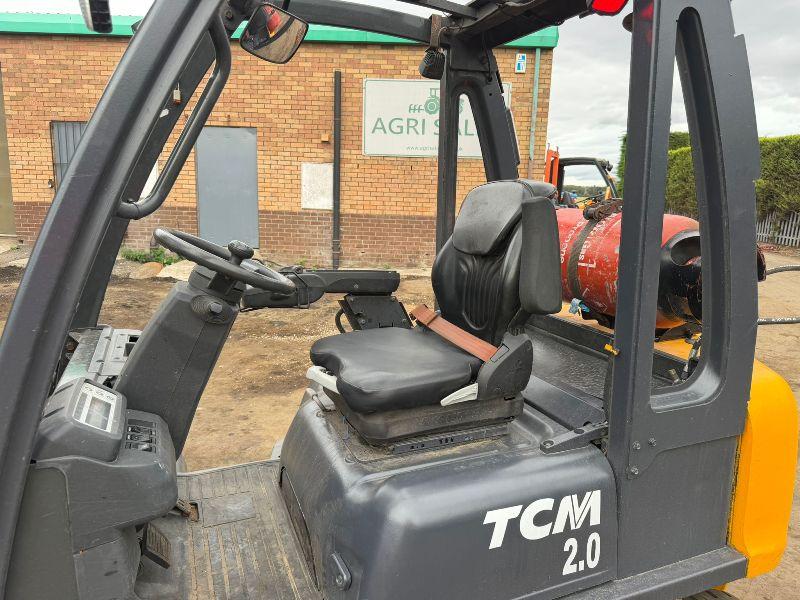 TCM U1D2A20LH FORKLIFT*C/W FORK POSITIONER*YEAR 2021*VIDEO*
