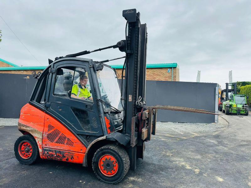 LINDE H40D 2 STAGE MASTED FORKLIFT*YEAR 2008*C/W ROTATING TINES*VIDEO*