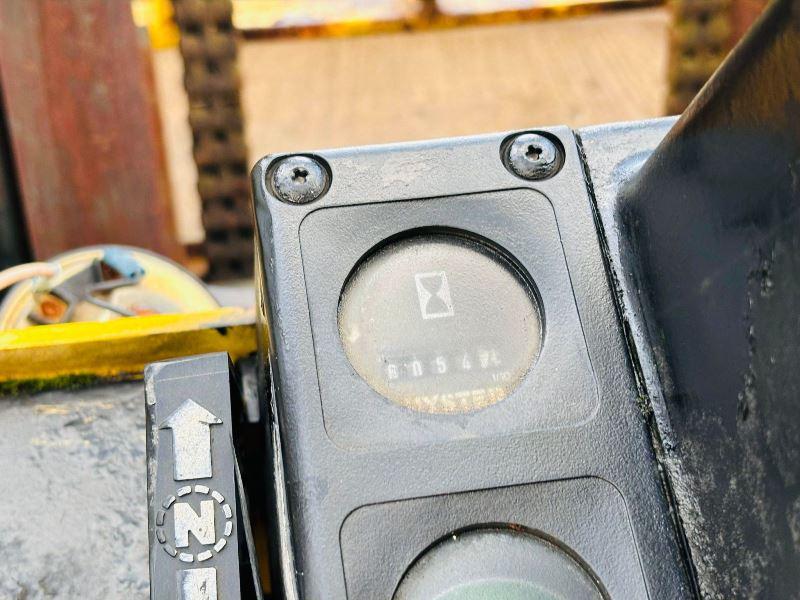 HYSTER DIESEL FORKLIFT C/W 2 STAGE MAST & PERKINS ENGINE *VIDEO*