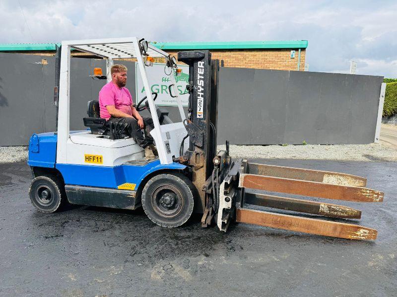 HYSTER H2.50XM FORKLIFT*C/W HYDRAULIC ROTATING BAIL GRAB*VIDEO*