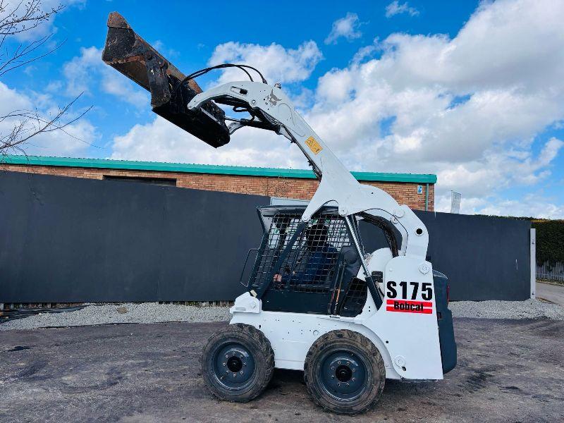 BOBCAT S175 HIGHLIFT SKIDSTEER *C/W 3 IN 1 BUCKET*READING 2621 HOURS*VIDEO*