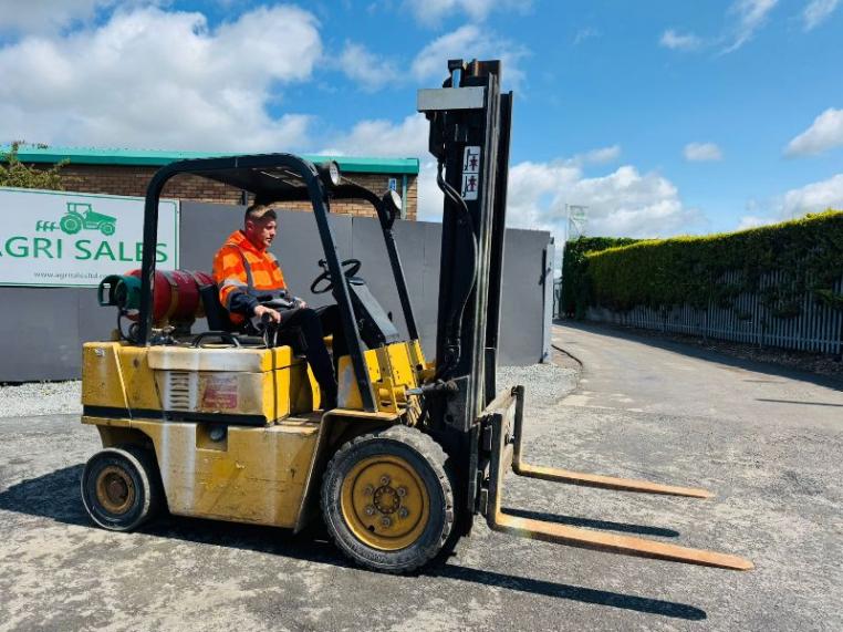 CAT V50D GAS FORKLIFT *C/W SIDESHIFT*VIDEO*
