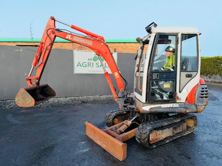 KUBOTA KX61-2A EXCAVATOR*C/W BUCKET*VIDEO*
