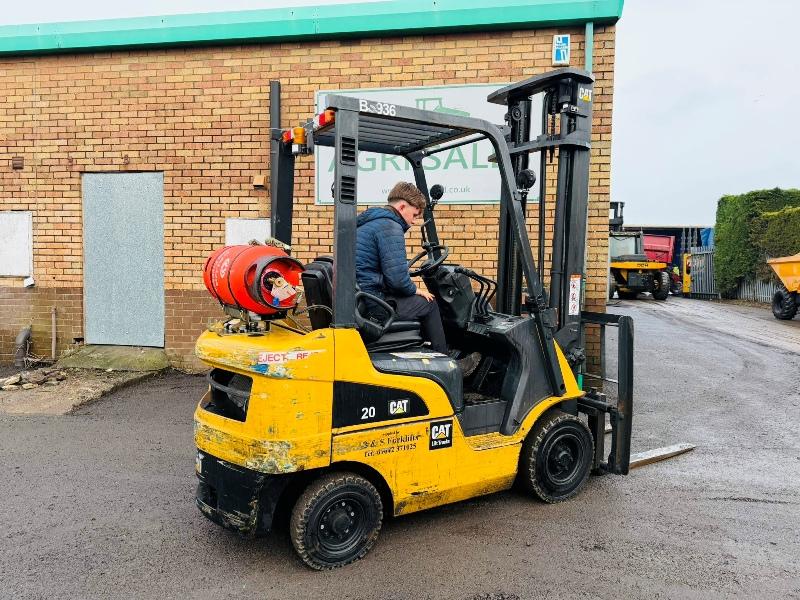 CATERPILLAR GP20NT FORKLIFT*YEAR 2015*C/W PALLET TINES*VIDEO*