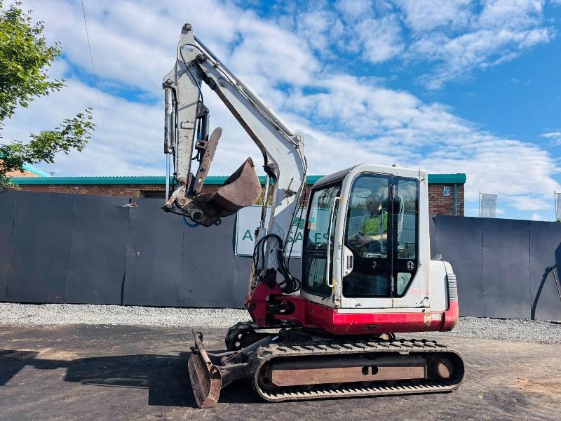 TAKEUCHI TB145 EXCAVATOR*C/W HYDRAULIC THUMB*VIDEO*