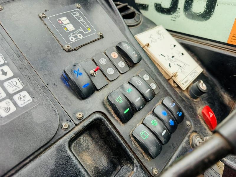 BOBCAT T2250 TELEHANDLER*YEAR 2014*3686 HOURS*AG SPEC*VIDEO*