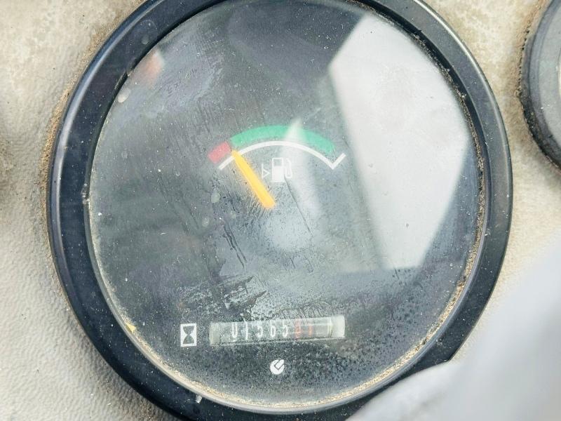 GENIE GTH 2506 TELEHANDLER*C/W BUCKET AND PALLET TINES*VIDEO*