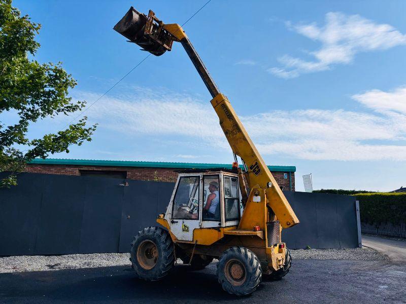 JCB 525B TELEHANDLER*C/W PALLET TINES AND BUCKET*VIDEO*