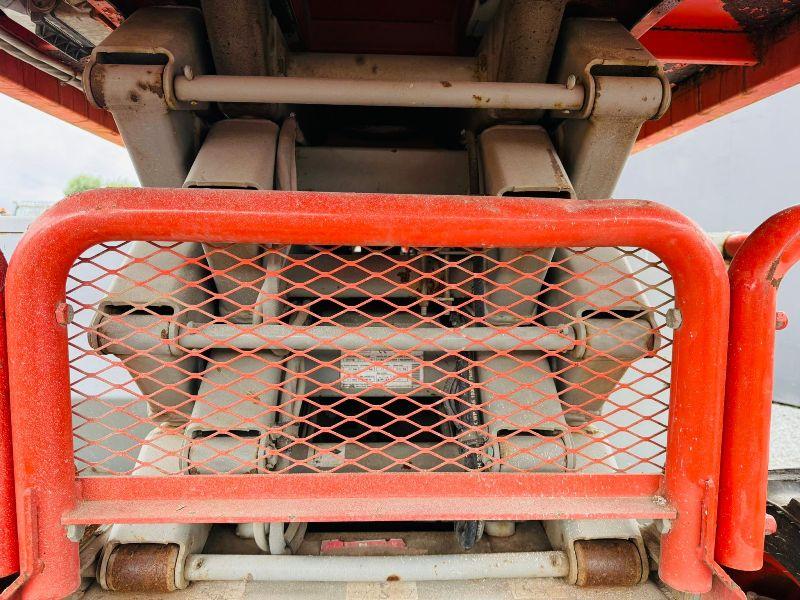 SKYJACK SJ 6832RT 4X4 SCISSOR LIFT*C/W HYDRAULIC SUPPORT LEGS*YEAR 2011*VIDEO*