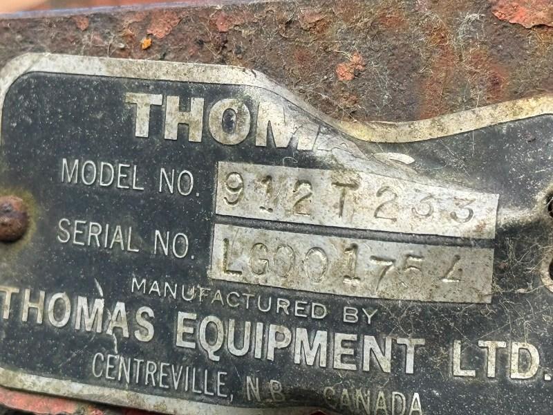 THOMAS SKIDSTEER*C/W BUCKET*VIDEO*