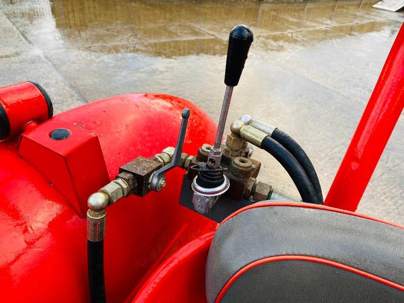 MASSEY FERGUSON 135 TRACTOR C/W POWER STEERING