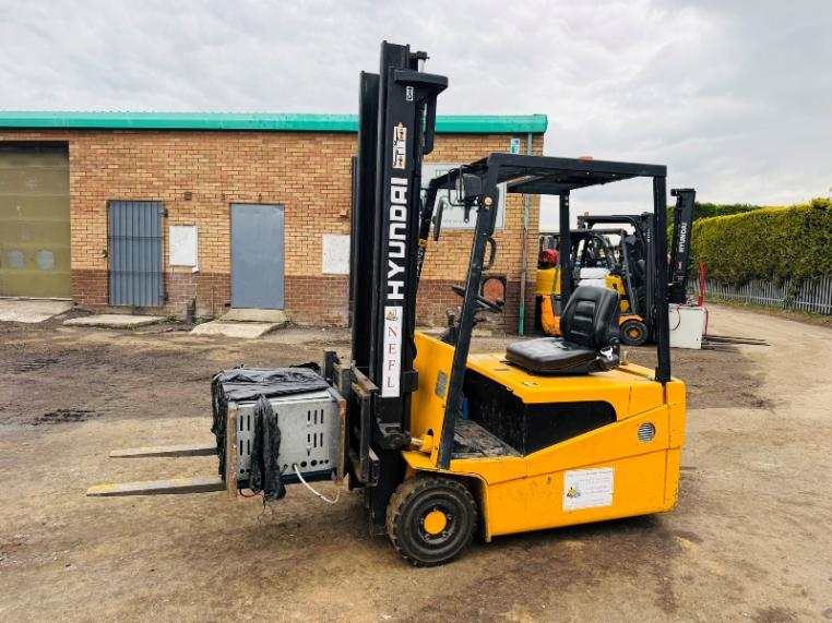 HYUNDAI HBF 15T ELECTRIC FORKLIFT*C/W CHARGER*VIDEO*